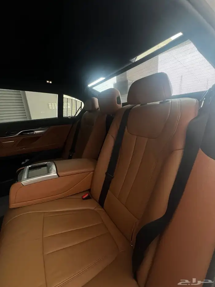 BMW 730Li 2016 13