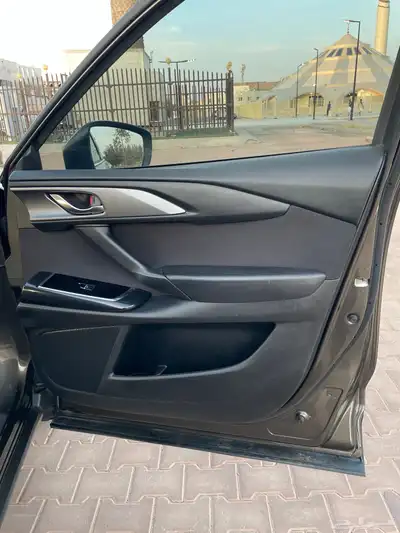 2018 مازدا CX9 32