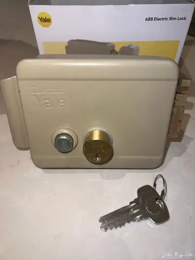 كيلون مفاتيح ماركة ييل yale electric rim lock 0