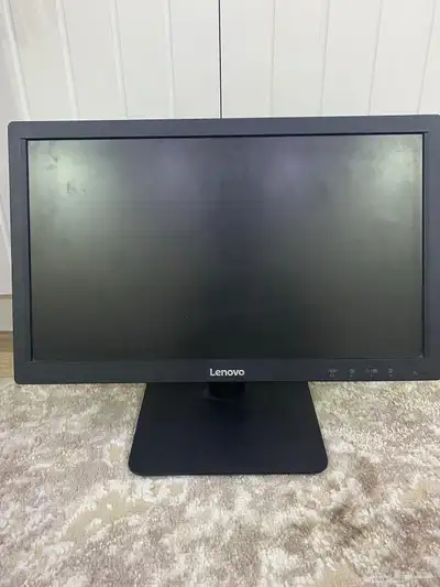 للبيع او البدل كمبيوتر مكتبي DELL 0