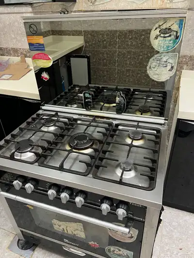 فرن لا يشكو من شيء مع مروحة داخليه واشعال ذاتي 1