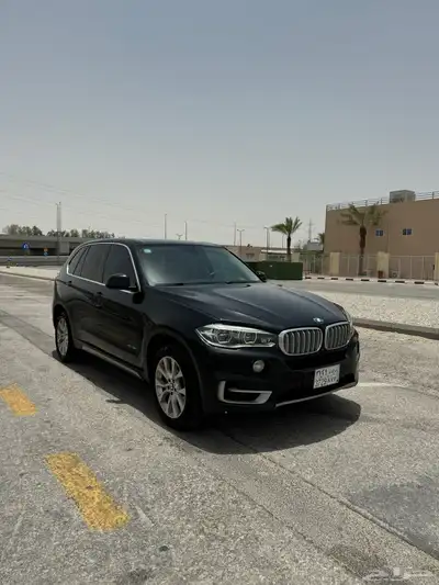 بي ام دبليو اكس 5 8 سلندر 2
