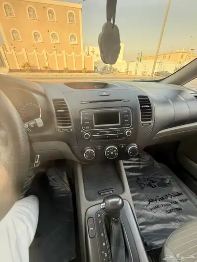 كيا سيراتو موديل 2015 26