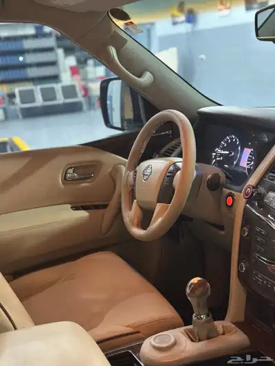 للبيع باترول SE2موديل 2015 نظيف 7