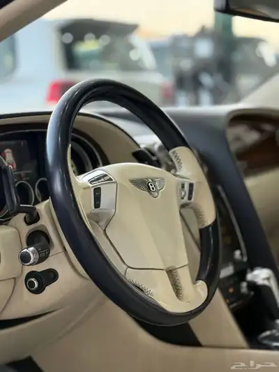 بنتلي 2015 فل كامل ب 129 ألف 9