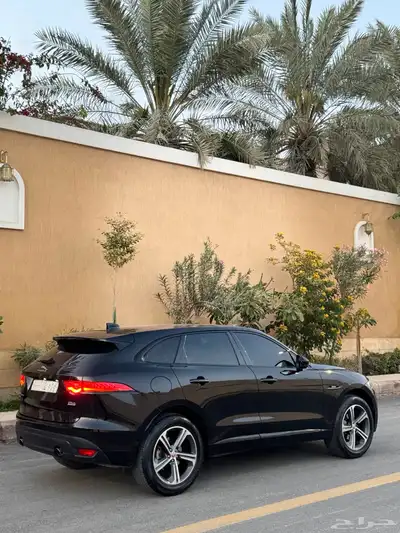جاكور F-PaceR 7