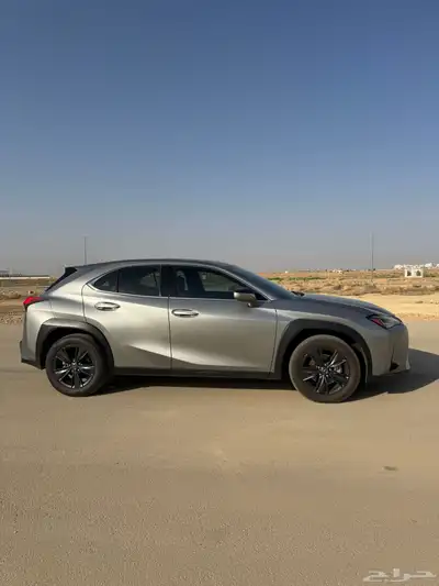 لكزس 2022 6