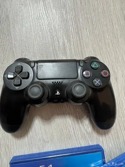 سوني 4للبيع 650 سبب البيع ماحتاجه 1
