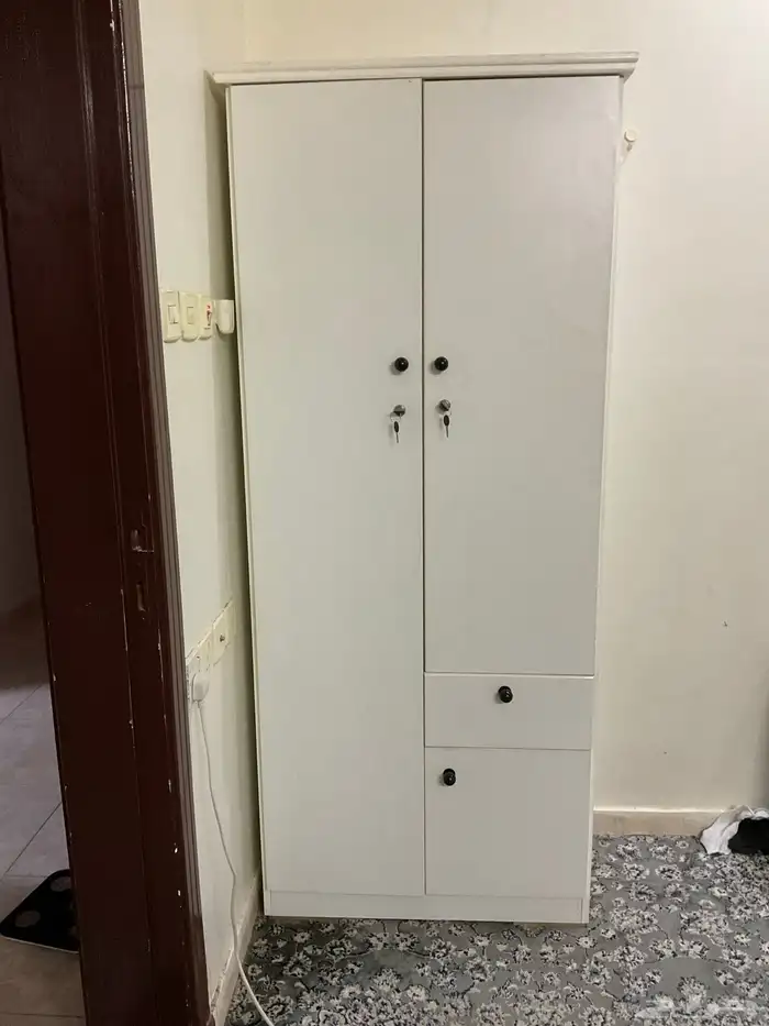 دولاب ملابس 0