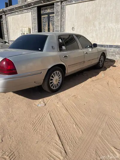 فورد ماركيز 2010 0