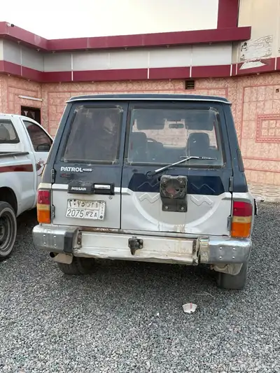 للبيع جيب بترول 2