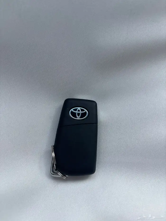 مفتاح كامري 2024 نظيف وكاله 1