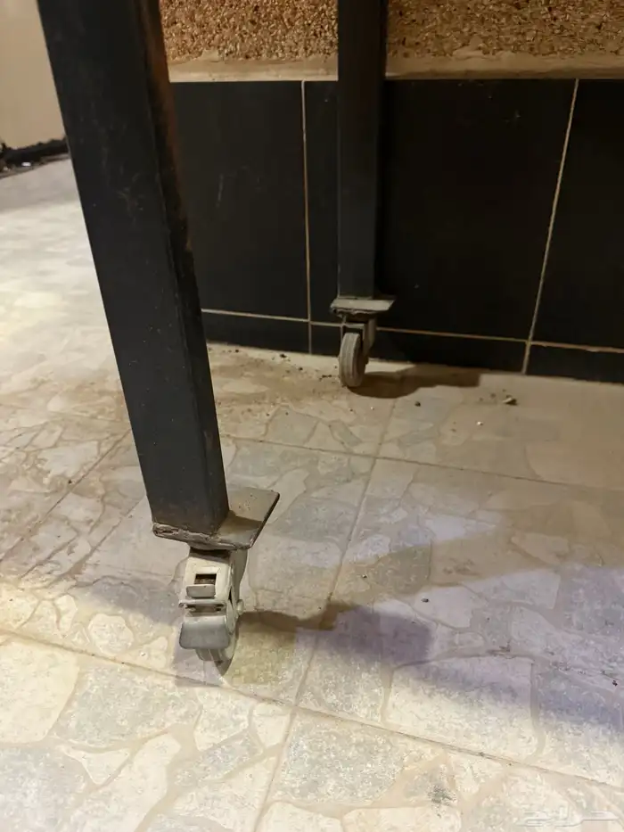 للبيع طاولة بطاطس ومشوي 6