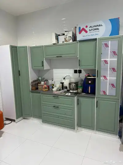 مطبخ مستعمل مع مايكرويف وفرن 0