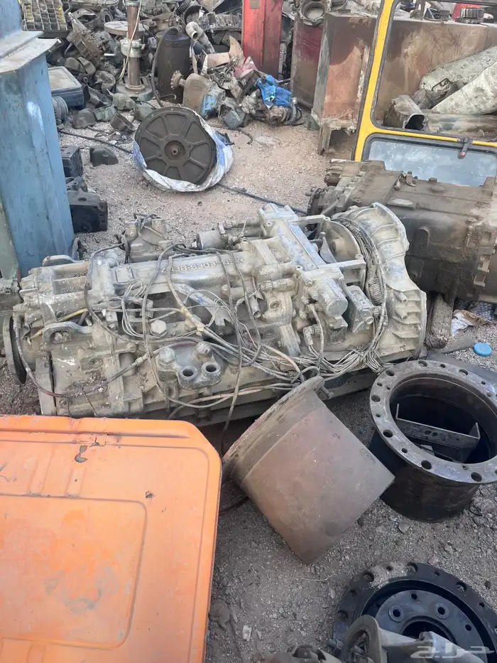قطع غيار جميع انواع المعدات الثقيلة 17