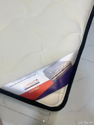 سرير ومرتبه نظيفه جدا ماكمل عليها 4 شهور للبيع 2