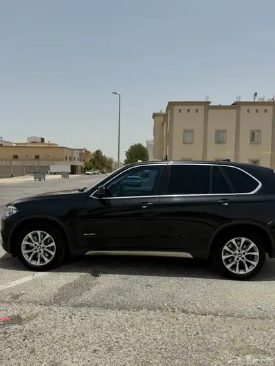 بي ام دبليو اكس 5 8 سلندر 5