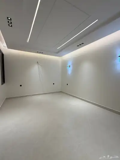 للبيع دور ارضي ببايكة سياره تشطيب عصري حديث ف الموسي 18