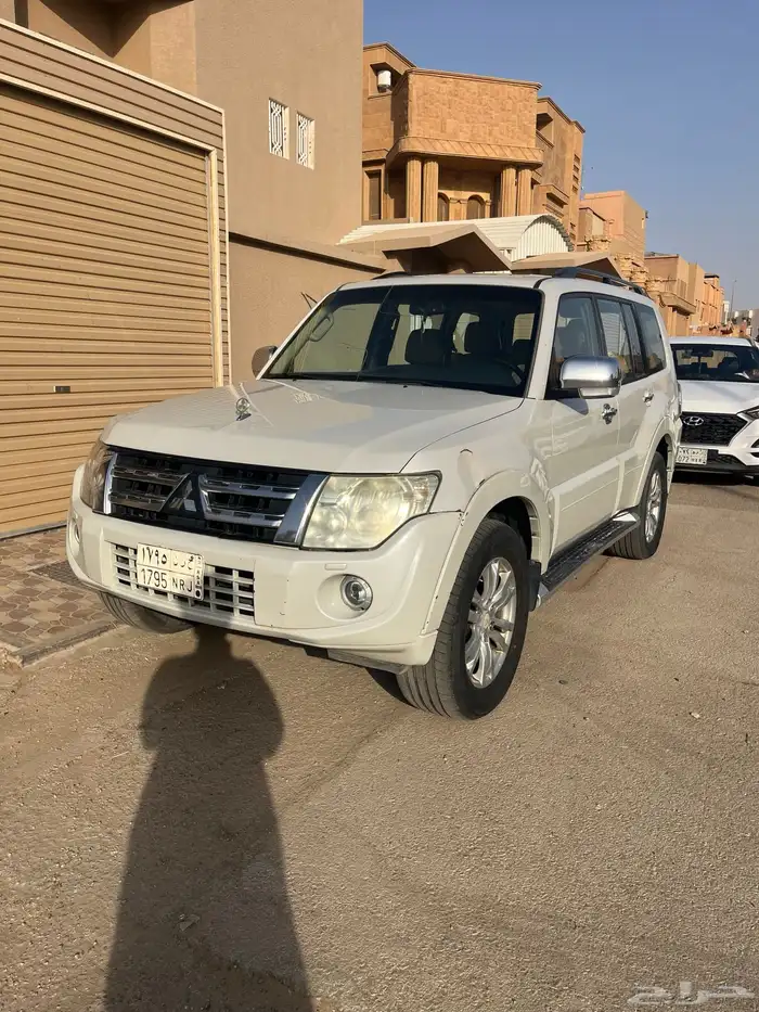 جيب باجيرو2014 3