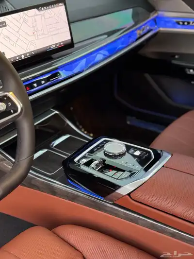 BMW 735 Li 2025 شبة جديد على الضمان KIT M 23