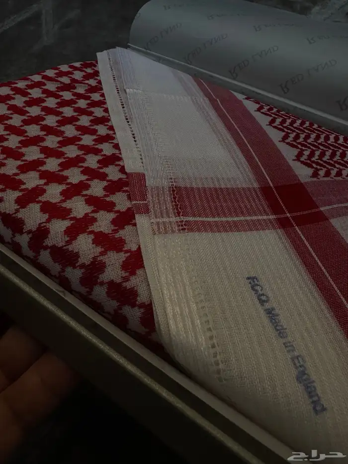 شماغ انجليزي ملكي تم البيع 1