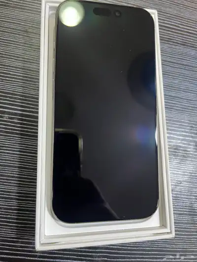 iPhone 16pro iPhone 16e 3