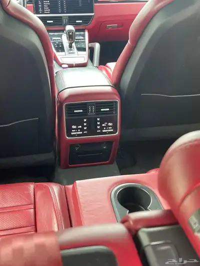 بورش كايين 2019 36