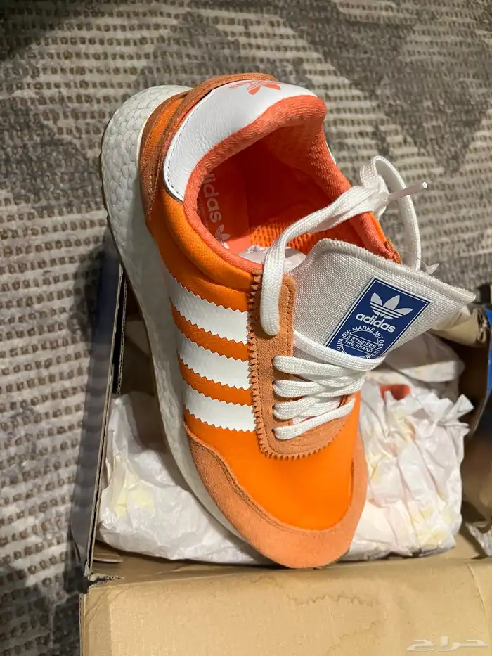 شوزات اديداس بوما كالفن كلاين 0