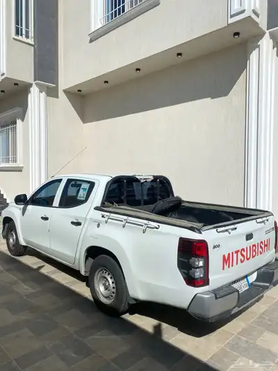 متسوبيشي L200 4