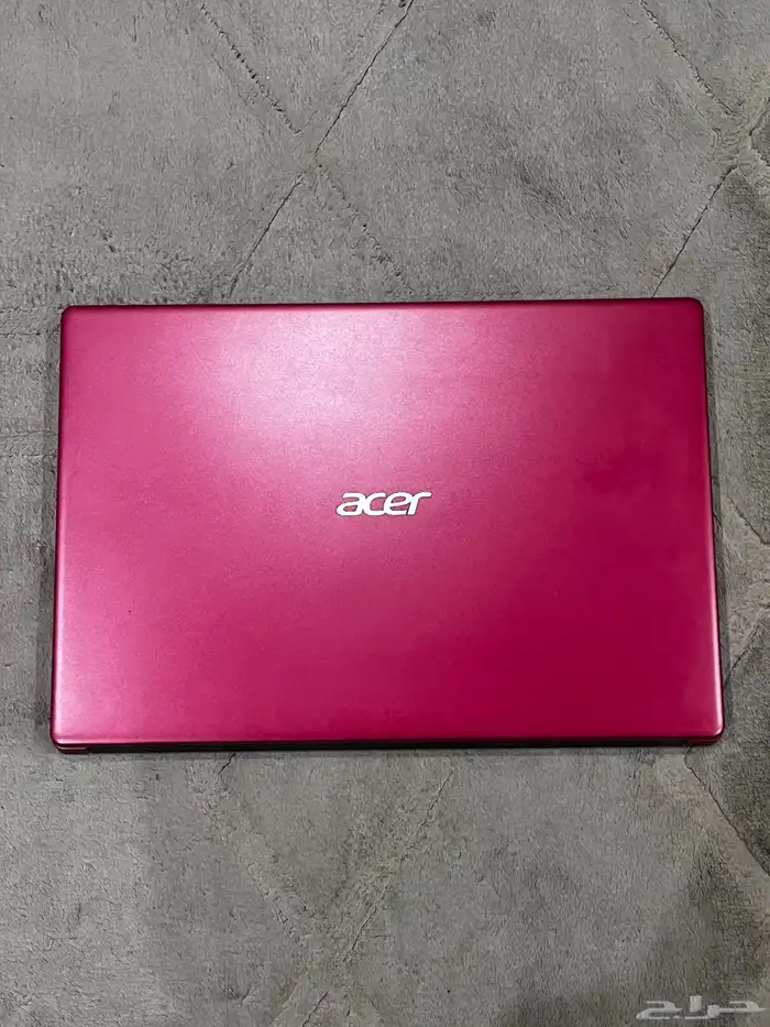 لابتوب ايسر Aspire 3 نظيف مع الشاحن والشنطة 0