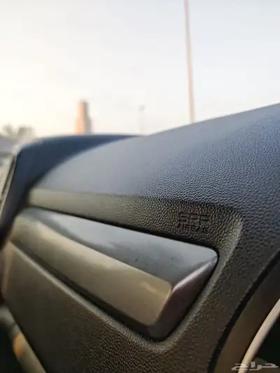 رينو كوليوس نص فل 2018 28