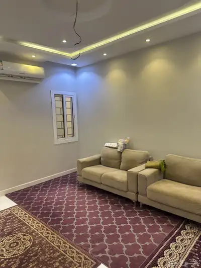 للبيع   عمارة دور بموقع مميز 5