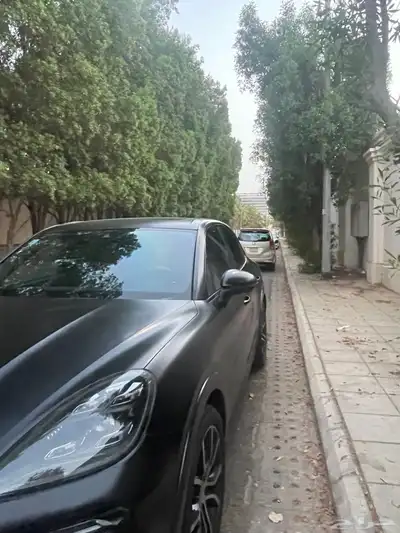 للبيع بورش كايين2019اللون اسود 1
