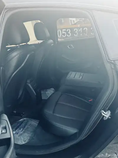 BMW218 i 2024 7