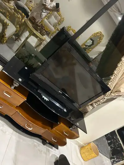مكيف LGدريشه تلفزيون panasonicوتلفزيون MOV 5