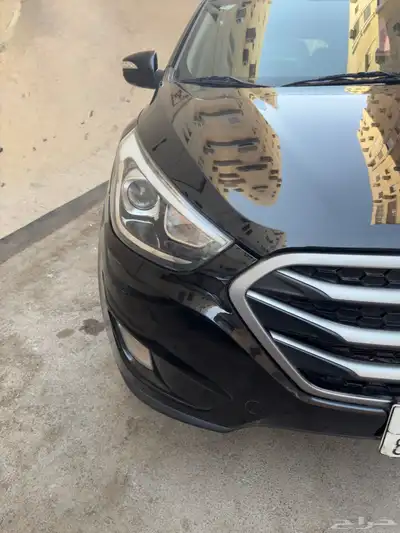 توسان 2015 بحالة ممتازة 0
