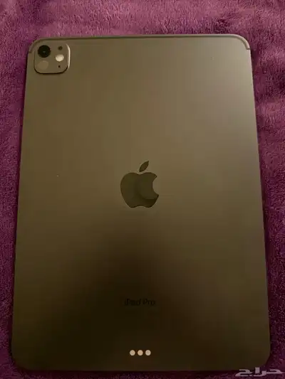 ايباد برو M4 11 2024 2