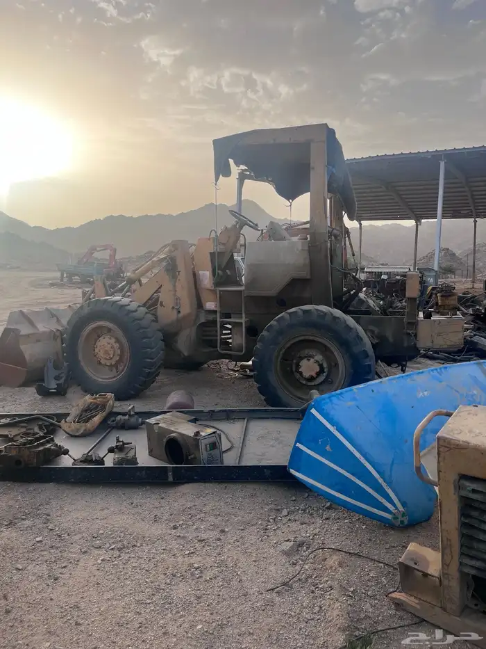 قطع غيار جميع انواع المعدات الثقيلة 20