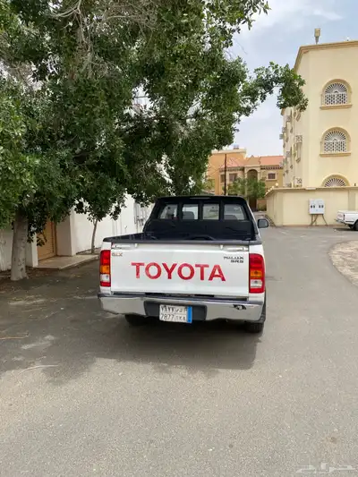 هايلوكس 25