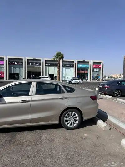 جيلي بينراي 2022 نظيفه جدا 2