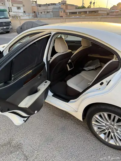 لكزس اي اس 350 7
