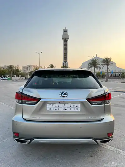 لكزس ار اكس 350 4