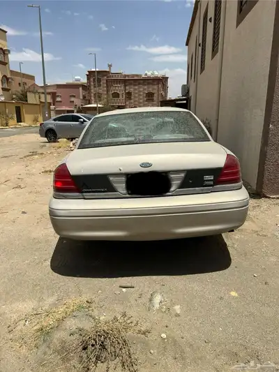فورد فكتوريا 2011 3