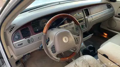 لنكولن تاون كار 15