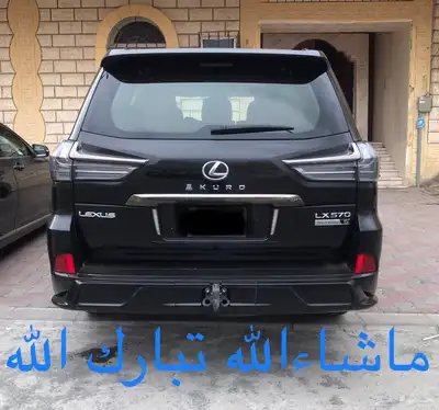 جيب لكزس2020بلاكدشن 4