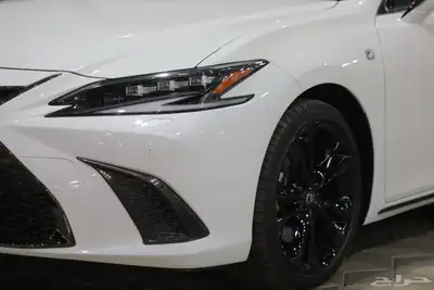 لكزس ES350 F سبورت 2024 جديد الاقل سعرا 4