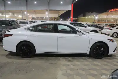 لكزس ES350 F سبورت 2024 جديد الاقل سعرا 6