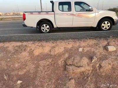 نيسان نيفارا 2014 3