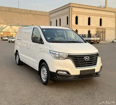 هونداي استاركس 2021 ( بضاعة ديزل) 3 راكب شبه جديد للبيع 2