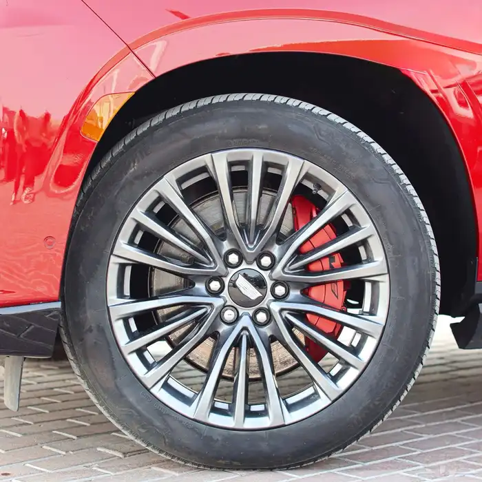 2023 CADILLAC Escalade V ESV REDفي الامارات 5